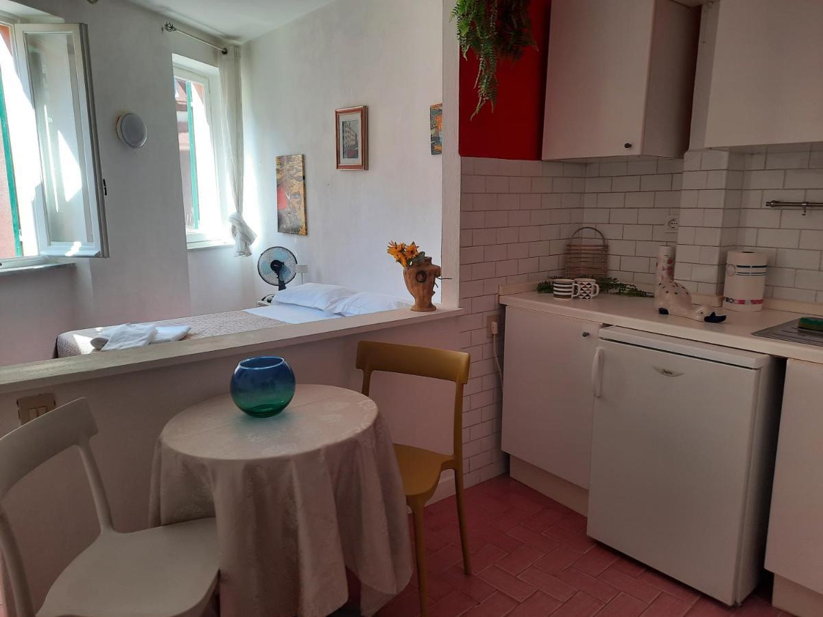 Appartamento Il Leudo dei Cinque Sensi Vernazza Esterno foto